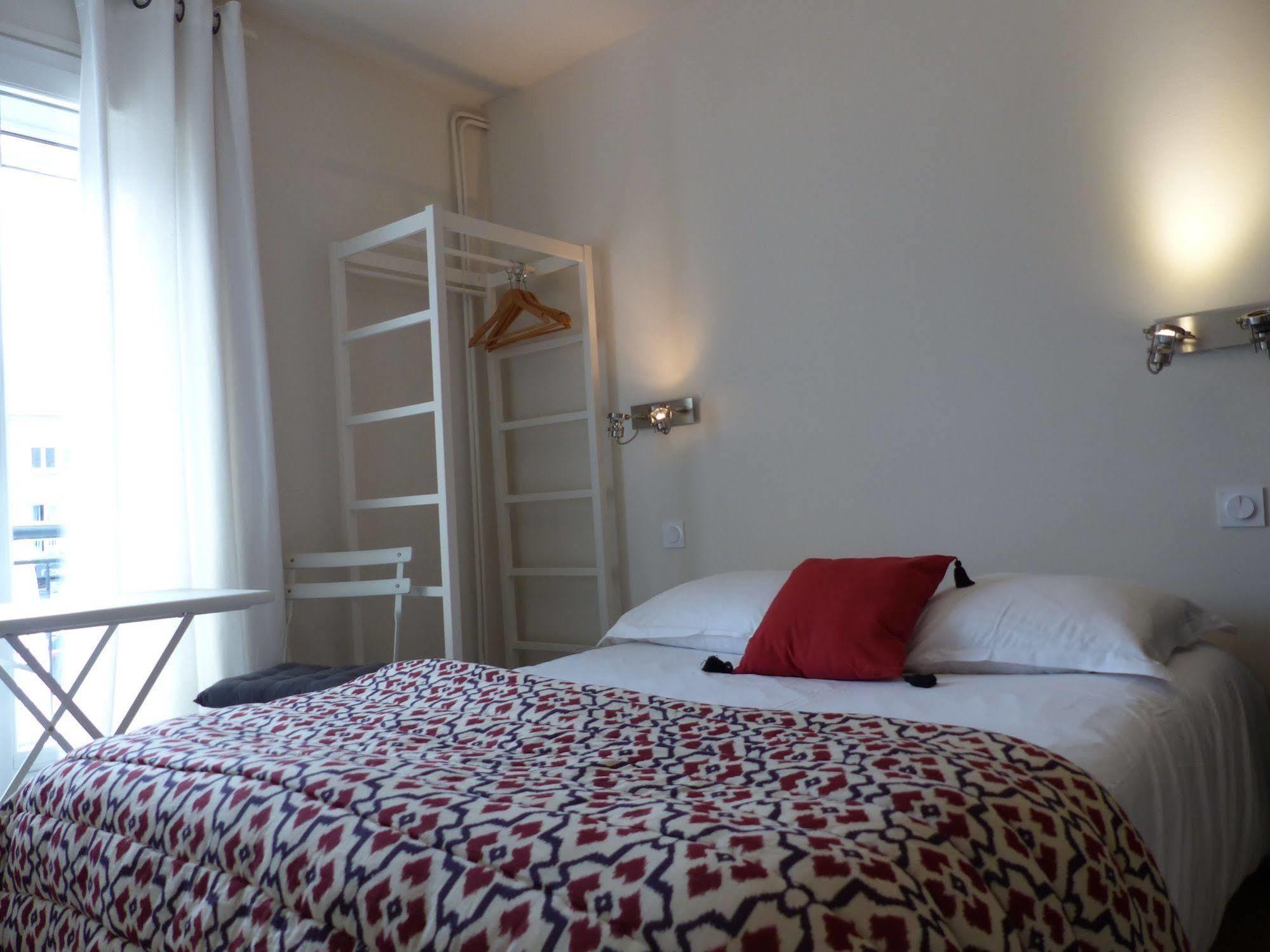 Hotel Les Bains 생발레리앙코 외부 사진